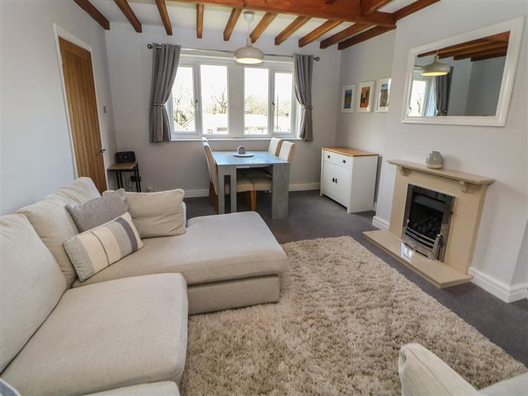 Wayland House (1104863) Pet Friendly in Bakewell sleeps 4 people