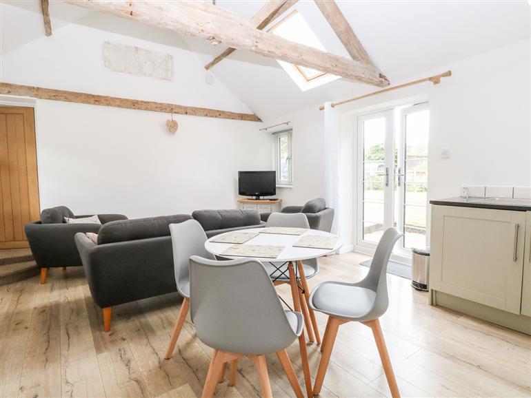 The living room at Woodpecker Cottage near Weybourne
