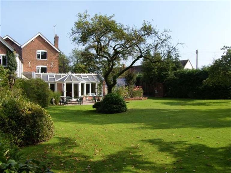 Rosehill Manor (11281) in Rosehill, Market Drayton with hot tub